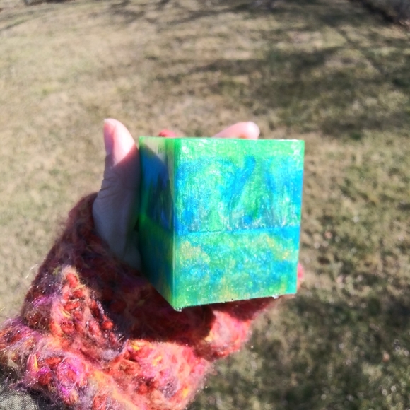 Green Blue Pen Holder Resin Art Work Home Cube Handmade Organizer Gift wfh - Picture 6 of 11